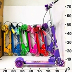 اسکوتر فلزی ترمز دار با زنگ تاشو مدل scooter عمده و تک (صورتی، آبی، بنفش، قرمز، زرد، سبز) وارداتی